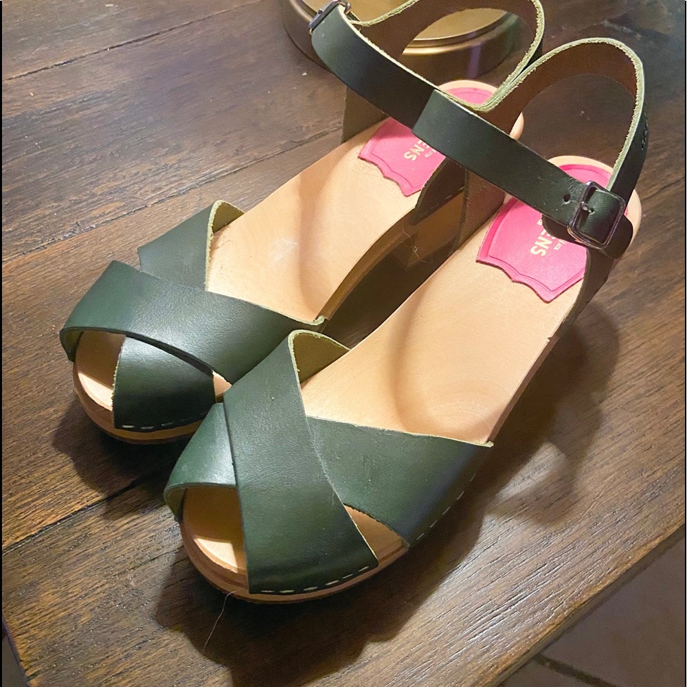Swedish Hasbeens size 37 Mirja in Green